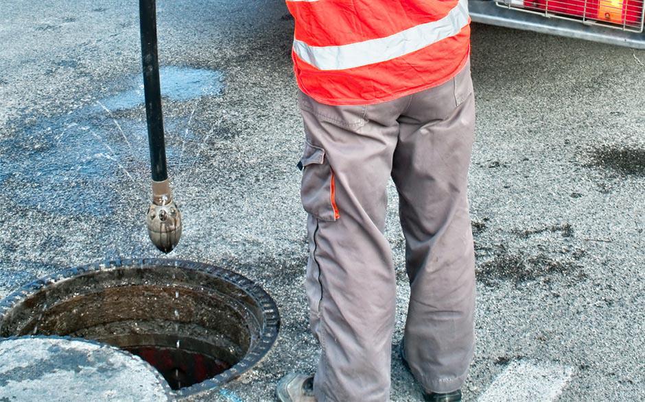 comment déboucher un évier Saint-Martin-du-Tertre